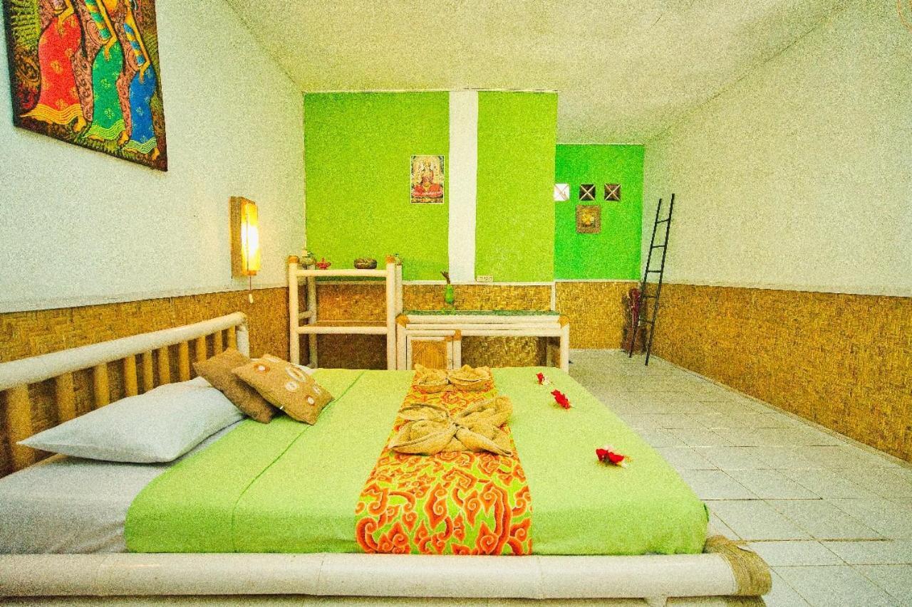 Rumah Kundun Gili Trawangan Buitenkant foto